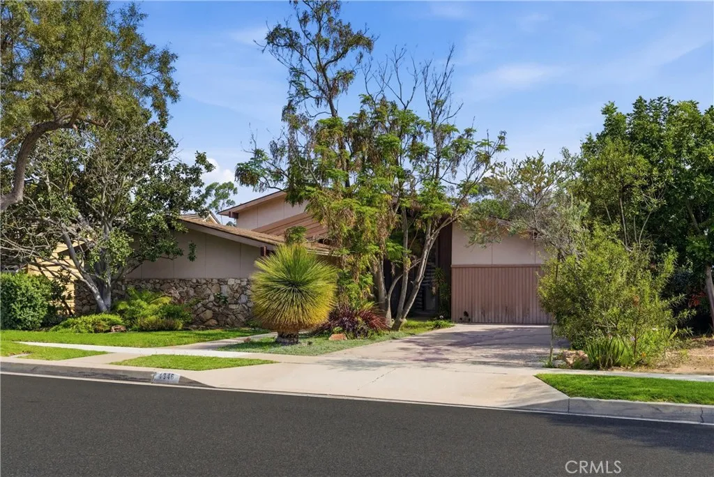 4346 Fairway Dr, Lakewood, CA 90712