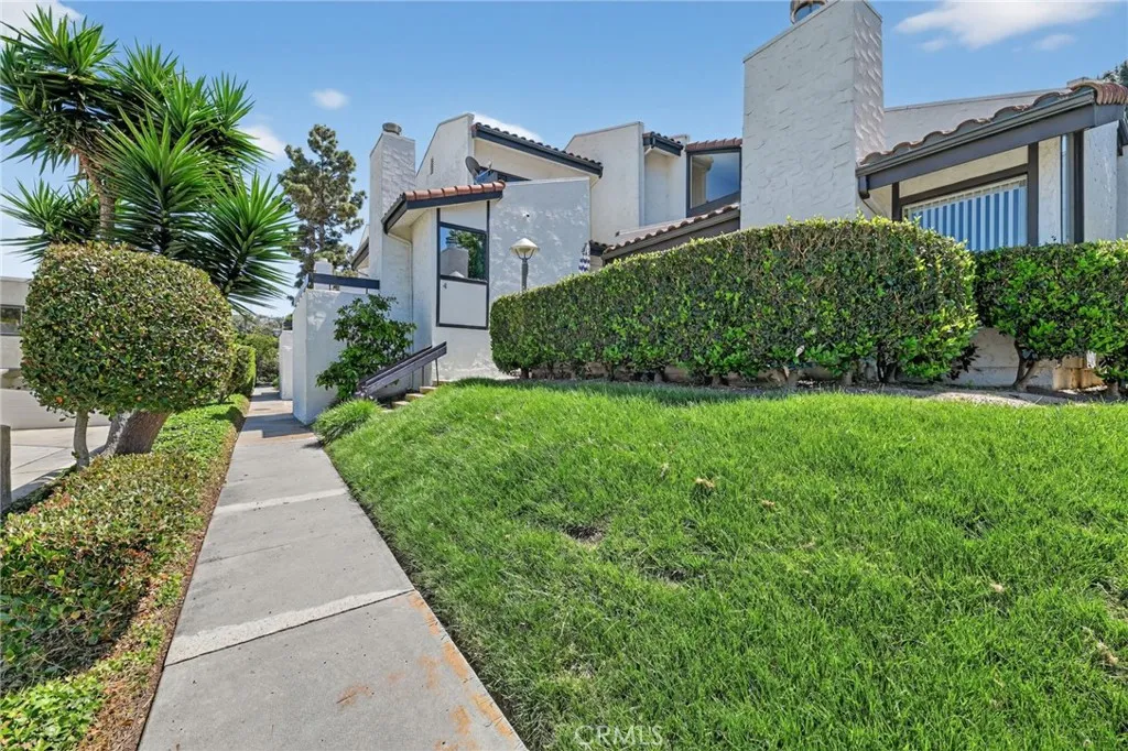 Additional image 53 of 7526 Jerez Court Unit 4, Carlsbad, CA 92009