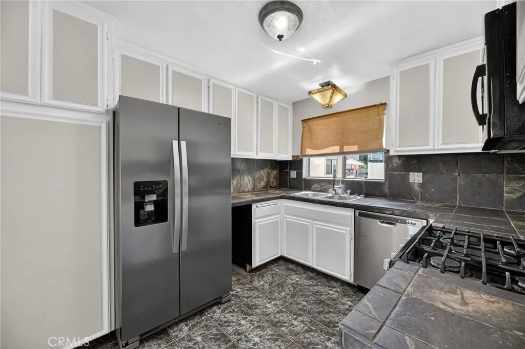 Additional image 79 of 7526 Jerez Court Unit 4, Carlsbad, CA 92009