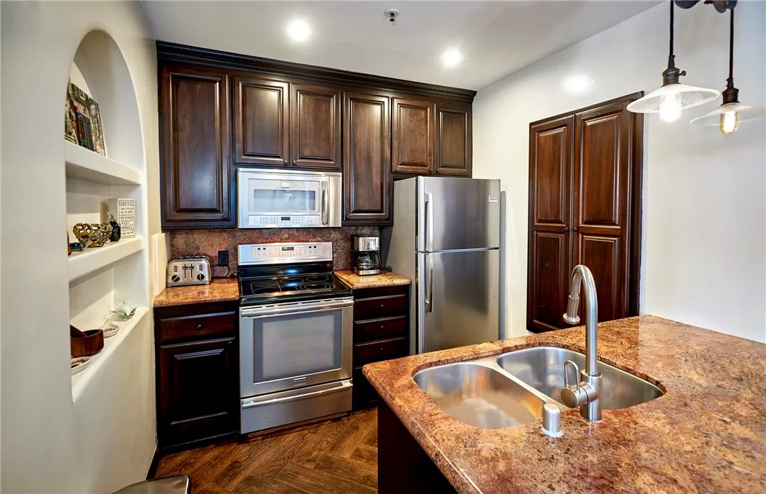 Additional image 31 of 27 Camino De Flores, Avalon, CA 90704