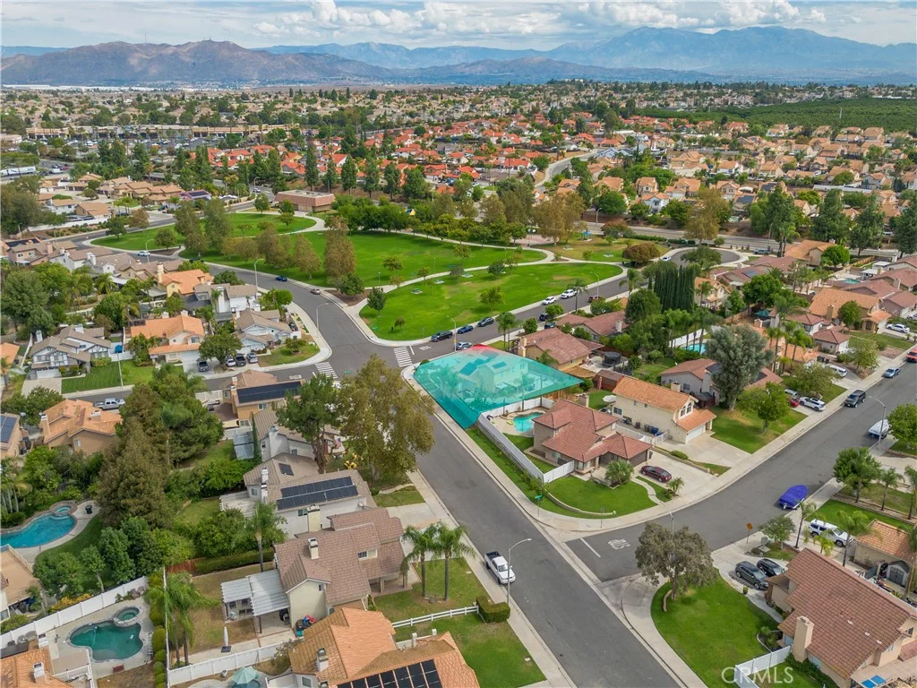 9203 Owari Ln, Riverside, CA 92508