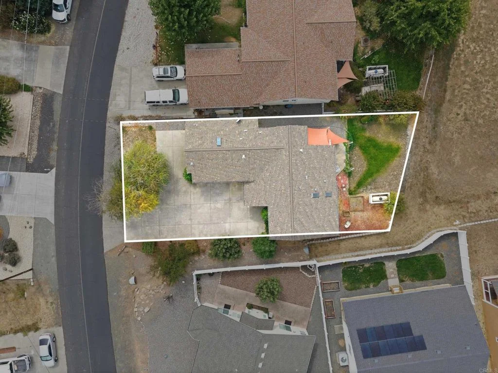17905 Bunker Road, Hidden Valley Lake, CA 95467