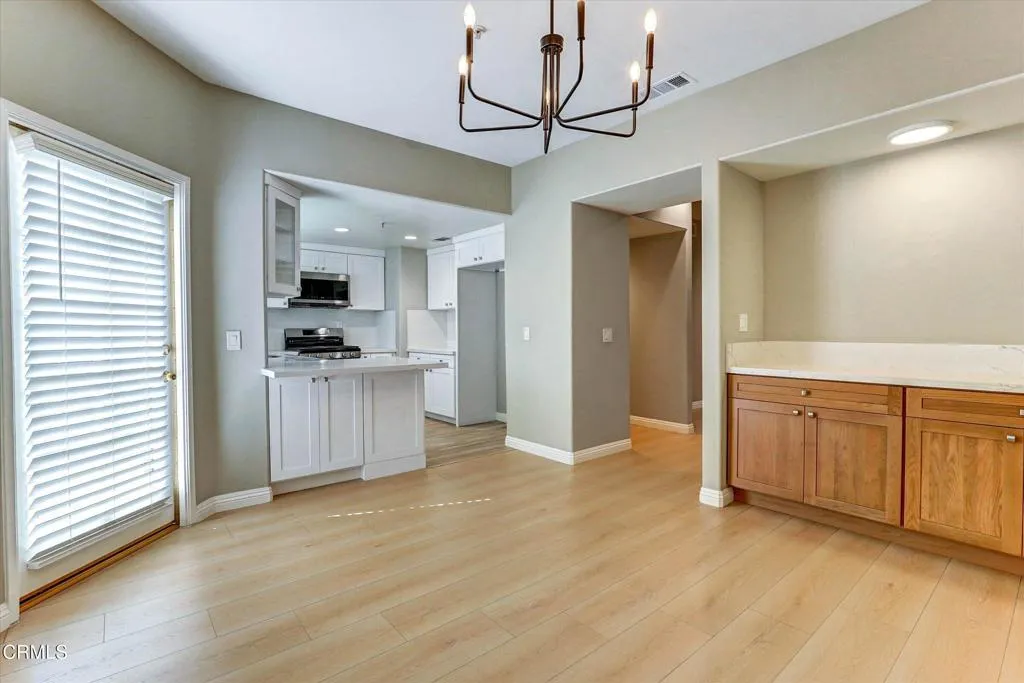 Additional image 18 of 719 E Tujunga Ave Unit B, Burbank, CA 91501