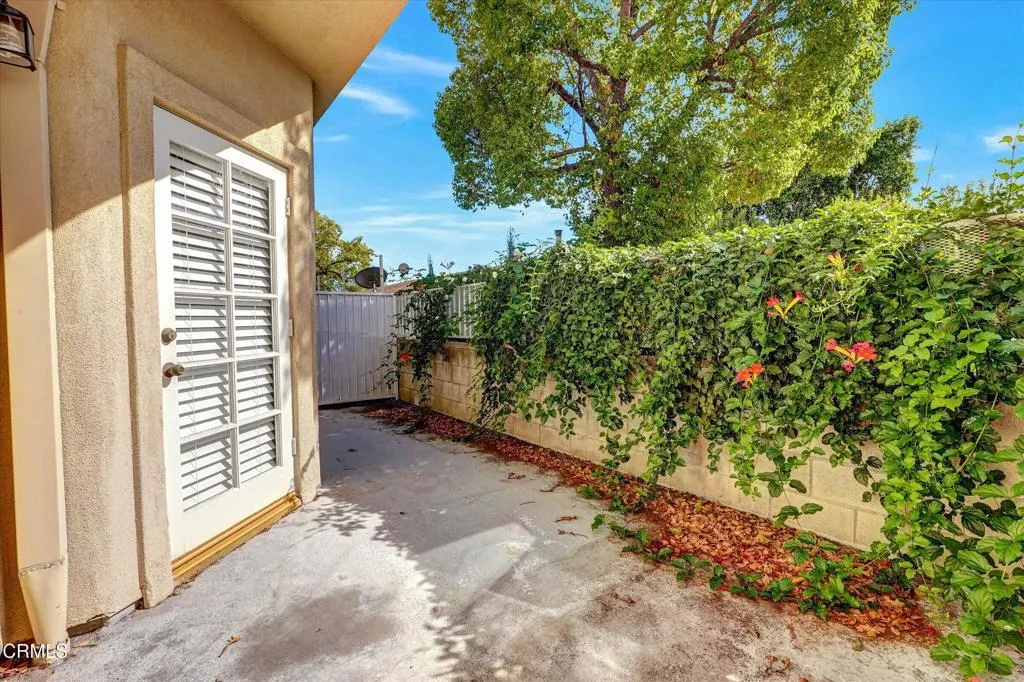 Additional image 16 of 719 E Tujunga Ave Unit B, Burbank, CA 91501