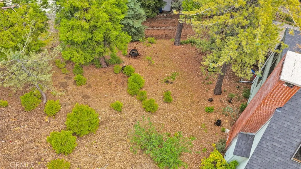 Additional image 38 of 325 Mittry, Lake Arrowhead, CA 92352