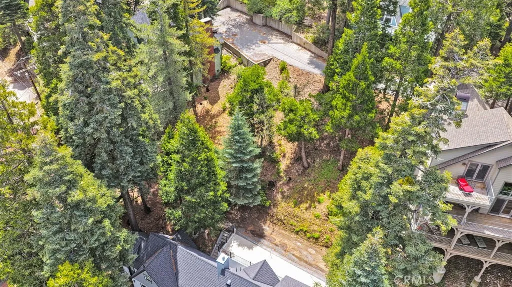 Additional image 2 of 325 Mittry, Lake Arrowhead, CA 92352