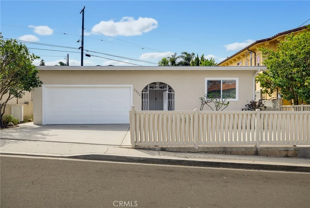 2322 Pullman Ln, Redondo Beach, CA 90278 photo 3