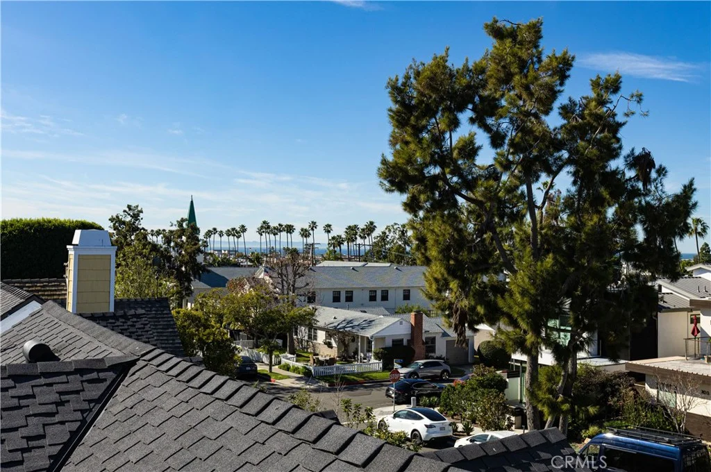 708 Heliotrope Avenue, Corona Del Mar, CA 92625