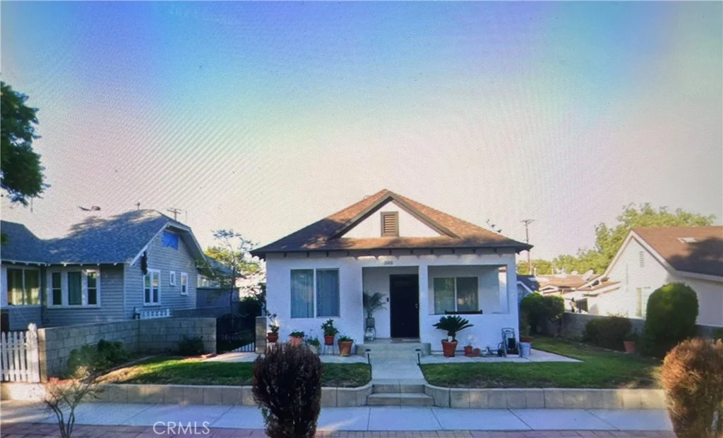 1008 S Sheridan St, Corona, CA 92882