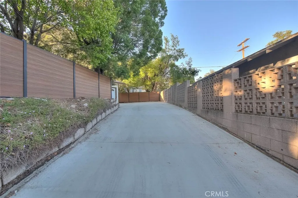 Additional image 137 of 4040 Lehman Rd, La Crescenta, CA 91214