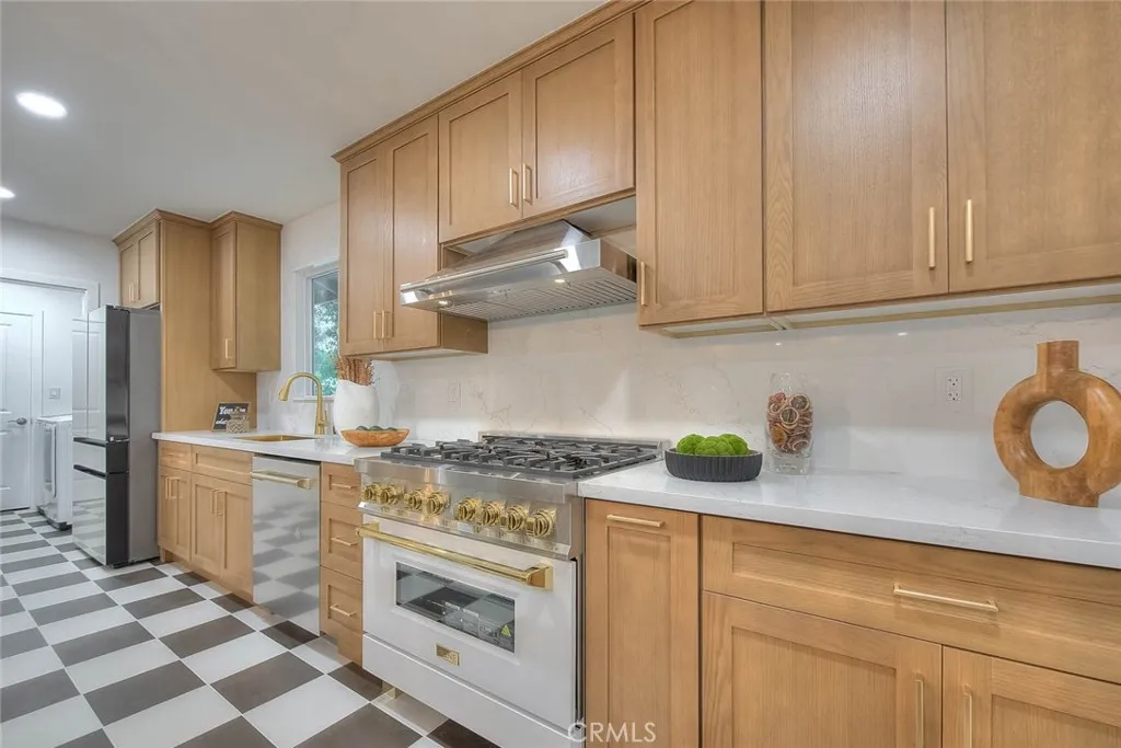 Additional image 23 of 4040 Lehman Rd, La Crescenta, CA 91214