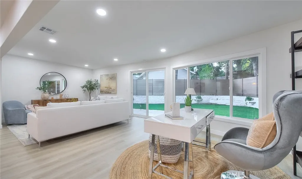 Additional image 4 of 4040 Lehman Rd, La Crescenta, CA 91214