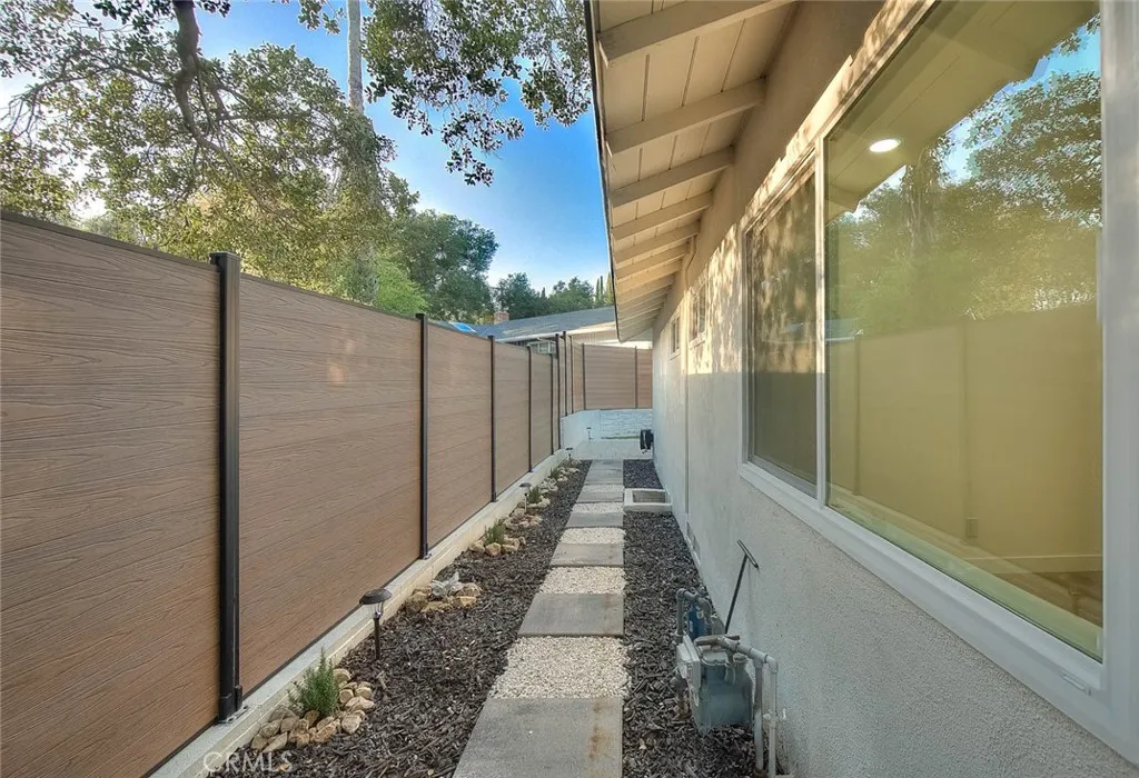 Additional image 146 of 4040 Lehman Rd, La Crescenta, CA 91214