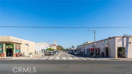 1669 W 7th St, San Pedro, CA 90017