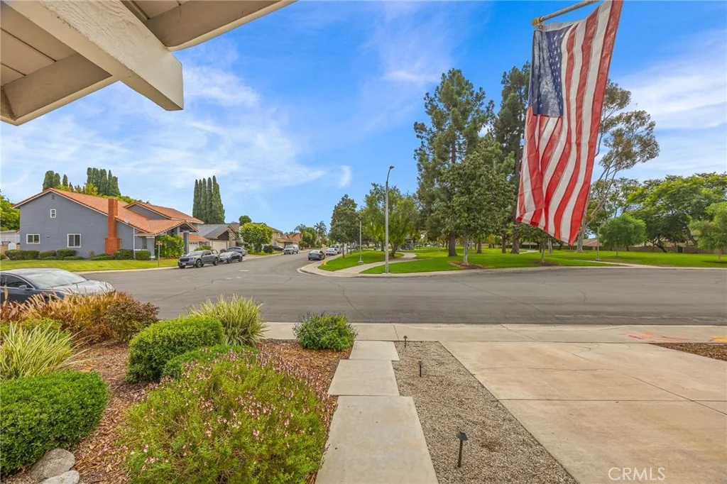 9 Tory, Irvine, CA 92620 photo 4