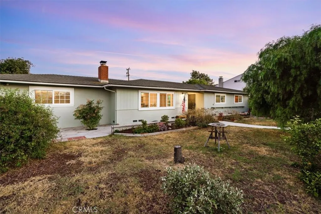 240 Harsin Lane, Santa Maria, CA 93455
