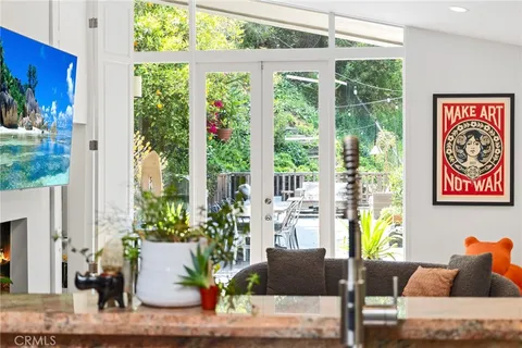 2402 Aspen Drive, Los Angeles, CA MLS: SR25085014