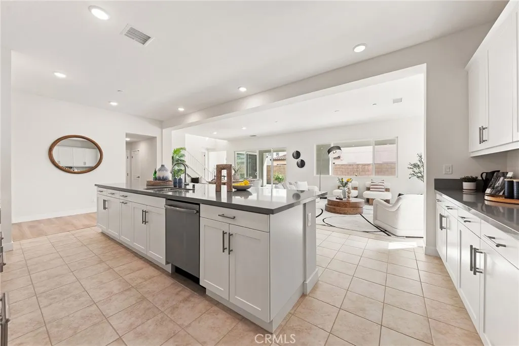 Additional image 75 of 2530 E Penelope Ln, Ontario, CA 91762