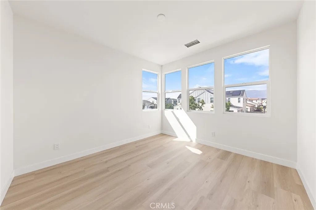 Additional image 94 of 2530 E Penelope Ln, Ontario, CA 91762