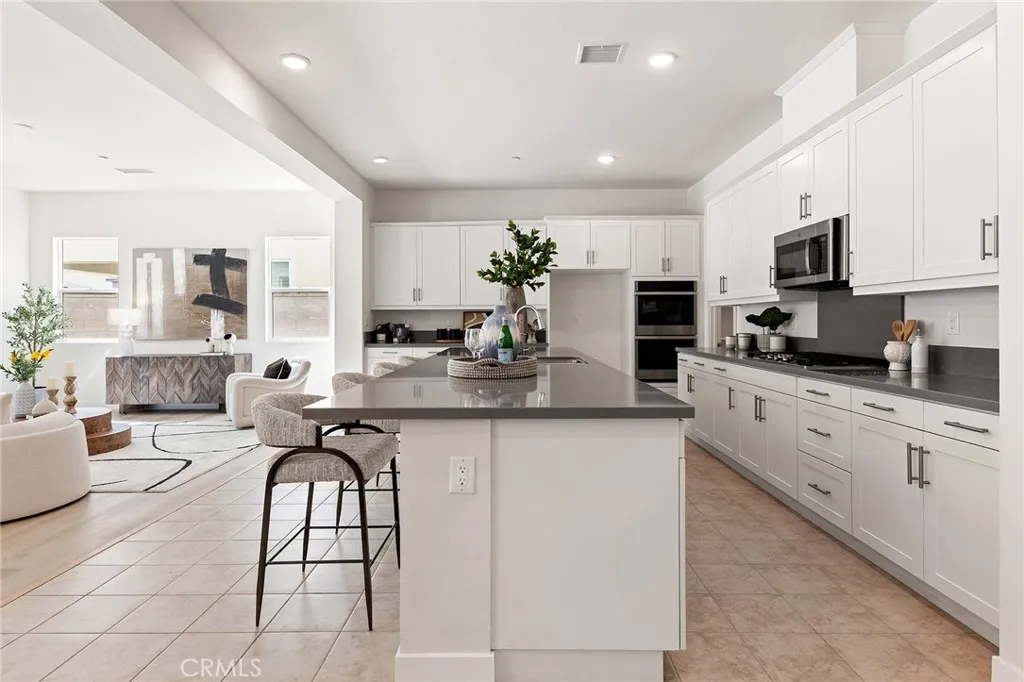 Additional image 18 of 2530 E Penelope Ln, Ontario, CA 91762