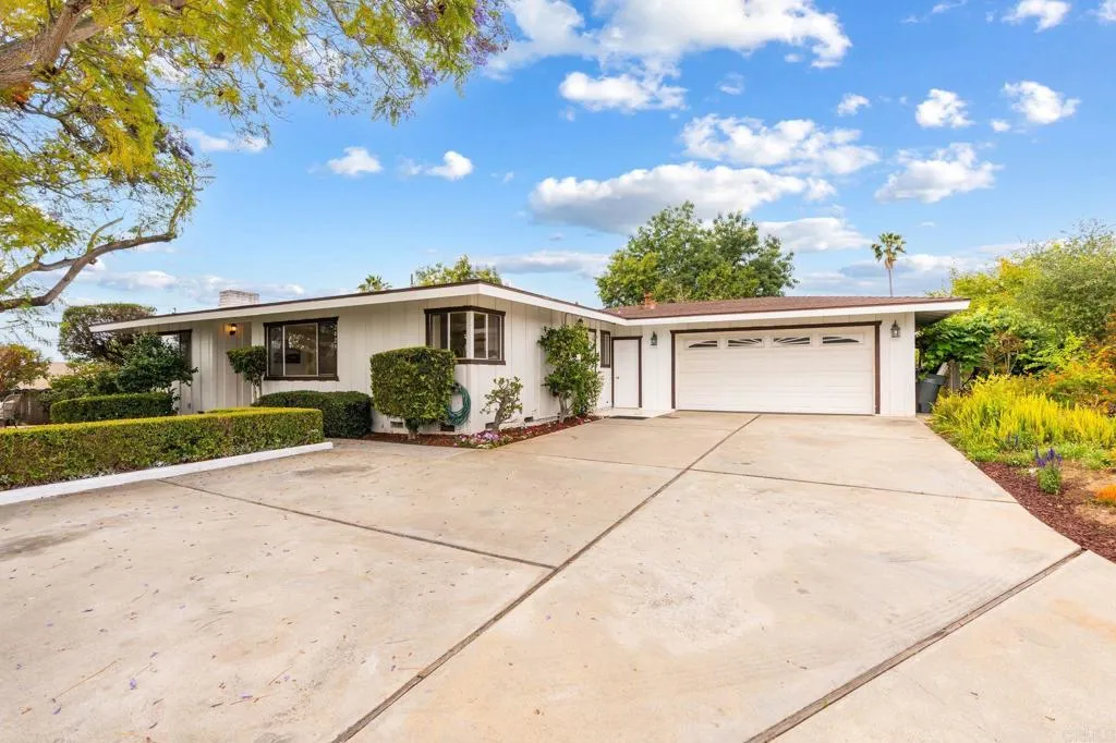 Additional image 3 of 2029 Ginny Lane, Escondido, CA 92025