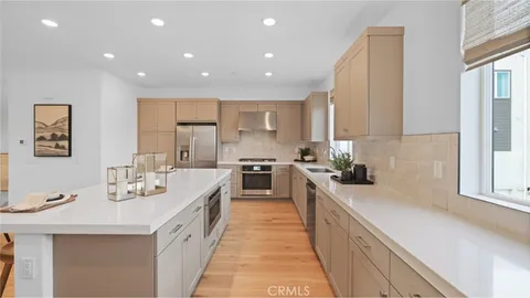 26840 Laurel Mountain Loop, Valencia, CA 91355 - MLS#: OC24236698