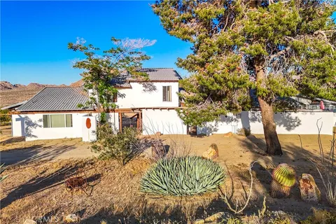 8173 Fleur Drive, Joshua Tree, CA 92252 - MLS#: JT25036004