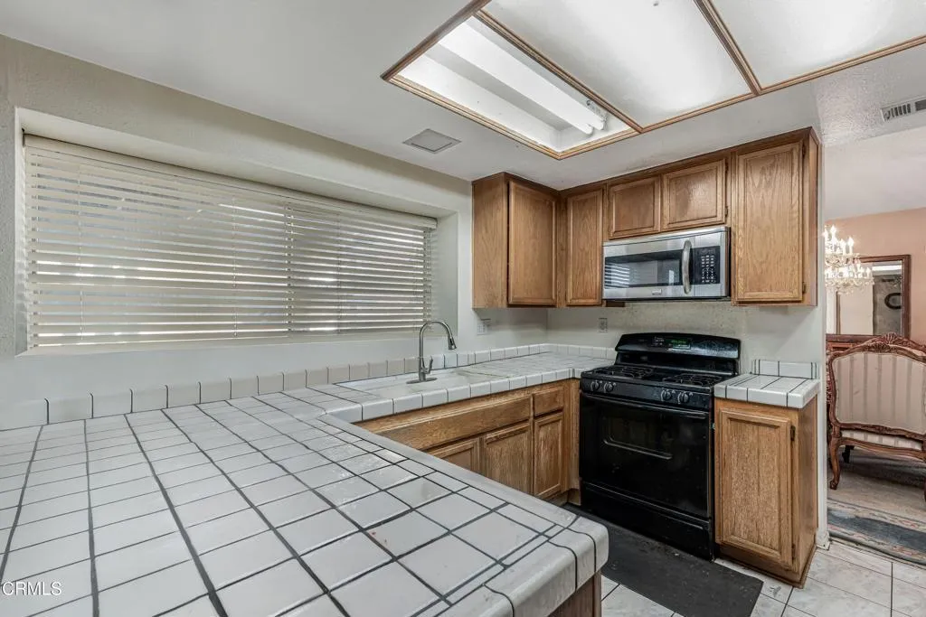 Additional image 15 of 43415 Emilia Lane, Lancaster, CA 93535