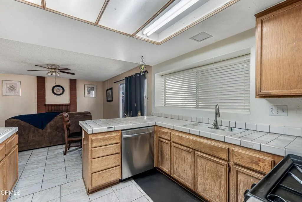 Additional image 65 of 43415 Emilia Lane, Lancaster, CA 93535