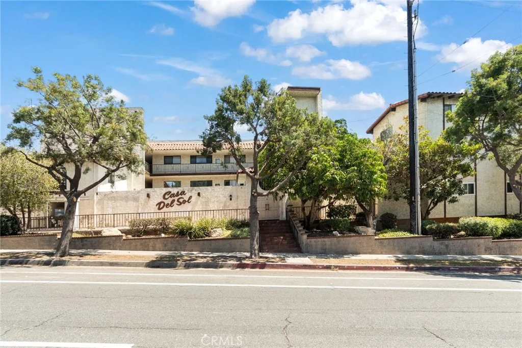 106 N Western Ave Unit 302, San Pedro, CA 90732