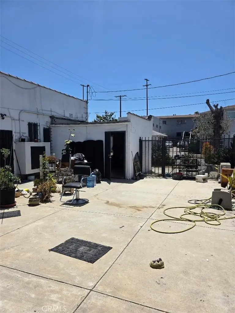 Additional image 5 of 7427 Crenshaw Boulevard, Los Angeles, CA 90043