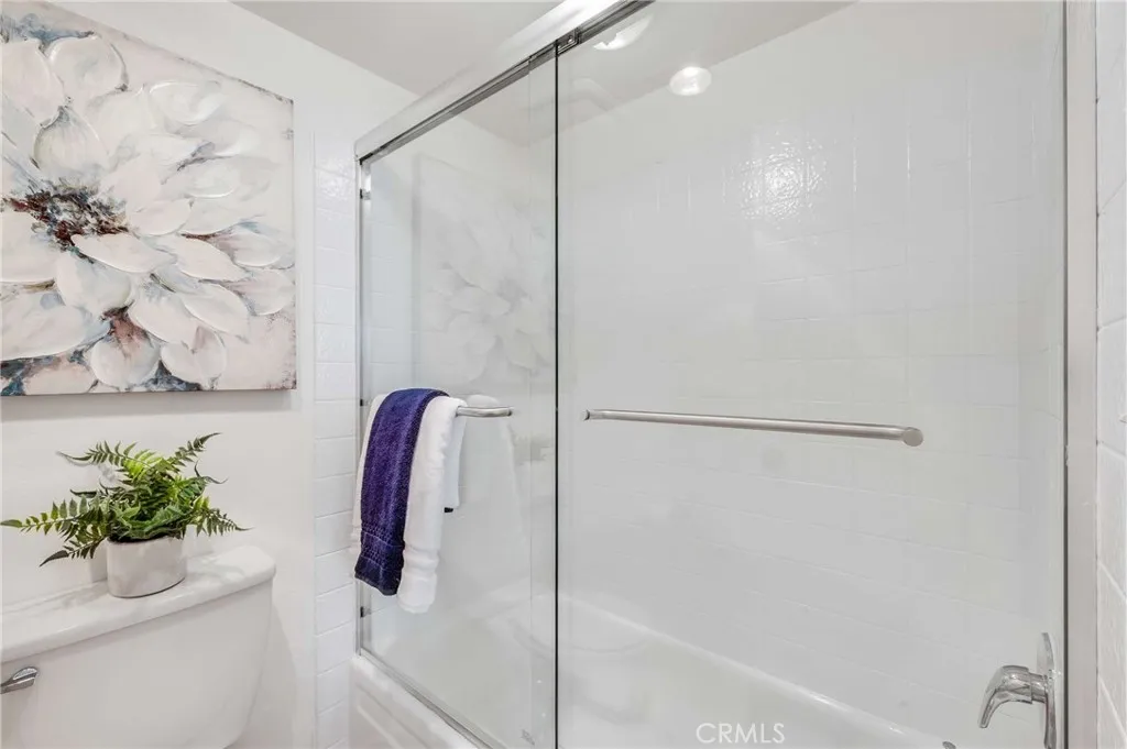 Additional image 16 of 4209 Via Arbolada Unit 234, Los Angeles, CA 90042
