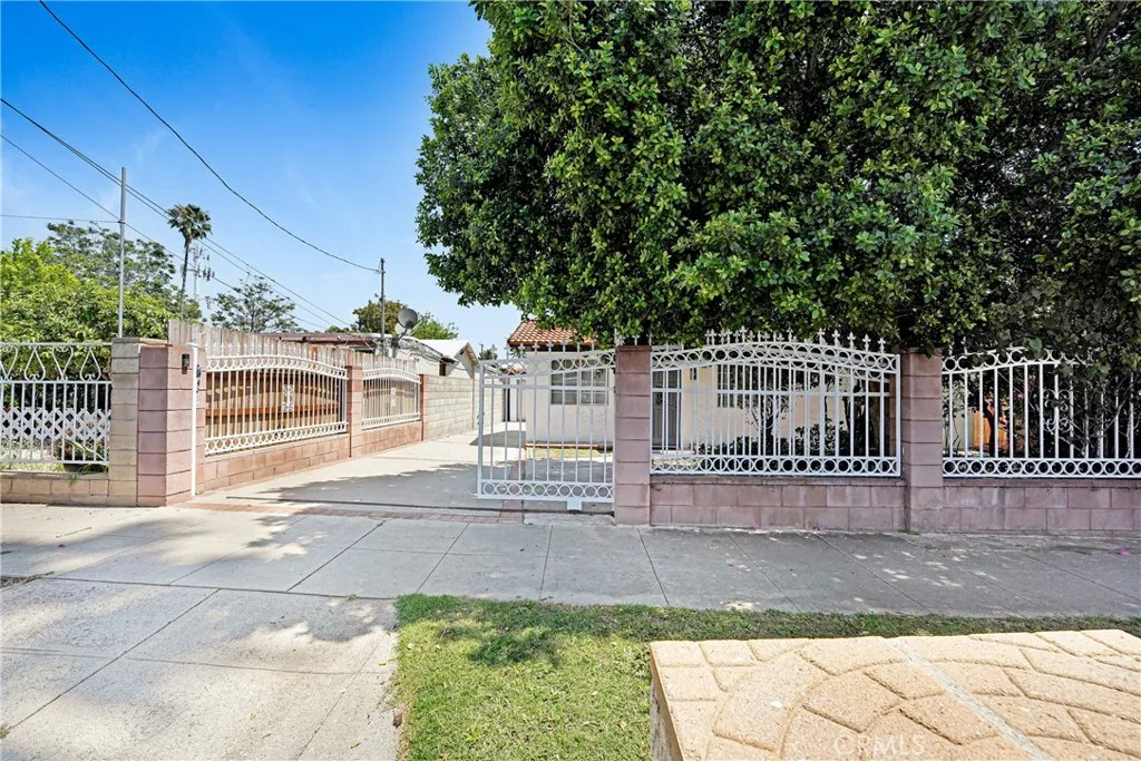 Additional image 26 of 15720 Roxford Street, Sylmar, CA 91342