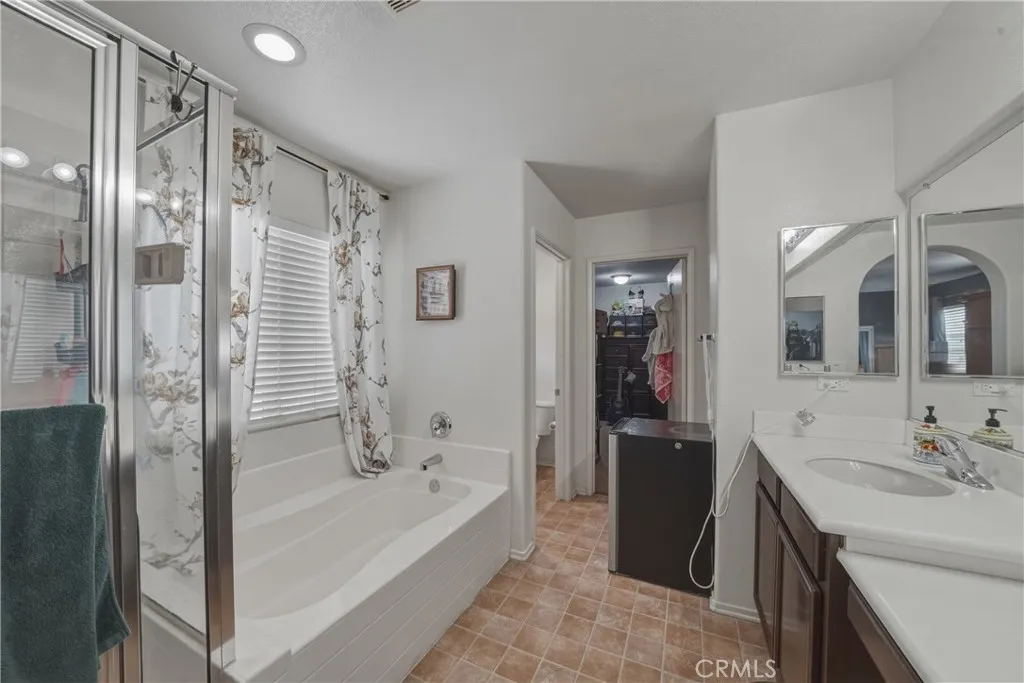 Additional image 22 of 14945 Cobalt Rd, Victorville, CA 92394