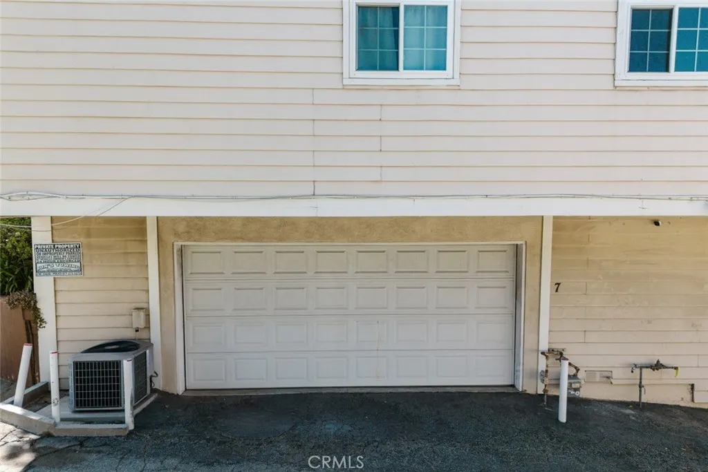 Additional image 25 of 18643 Burbank Blvd Unit 7, Tarzana, CA 91356