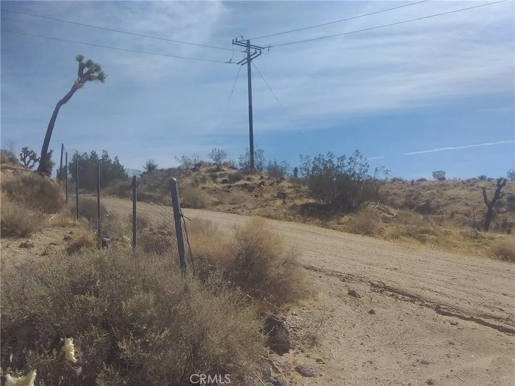 Additional image 5 of 4409 Old Woman Springs Rd, Yucca Valley, CA 92284