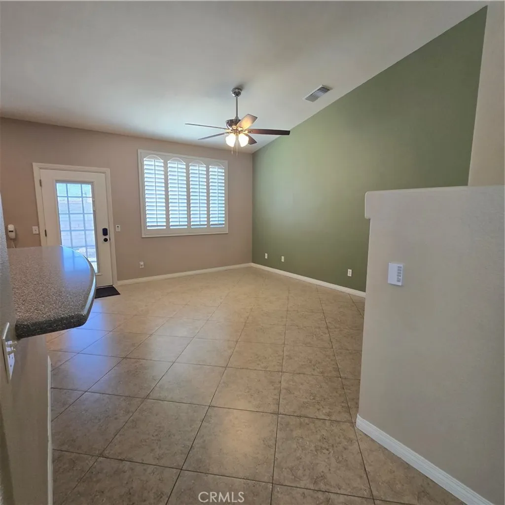 Additional image 12 of 34487 Glenwood Dr, Yucaipa, CA 92399