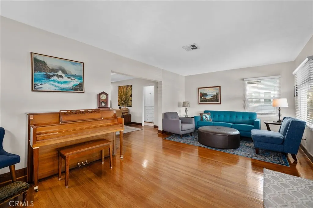 Additional image 8 of 519 N 8th Ave, Upland, CA 91786