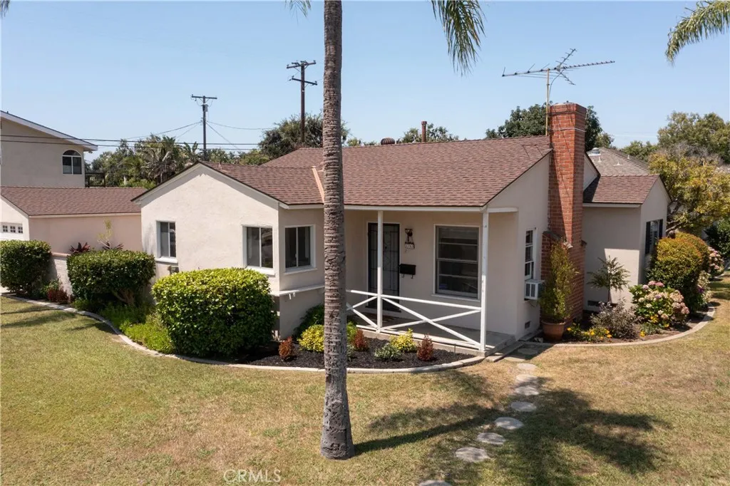 3783 Chatwin Ave, Long Beach, CA 90808