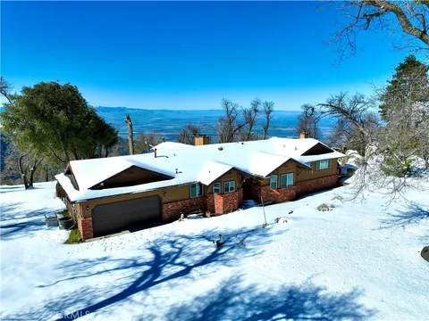 26511 Teal Court, Tehachapi, CA MLS: SR25053774
