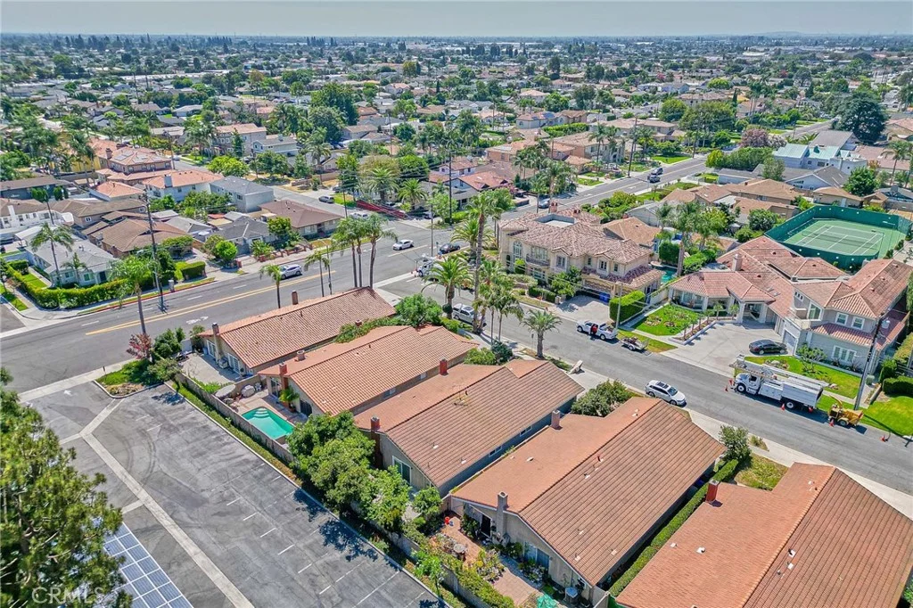 8431 Lexington Rd, Downey, CA 90241