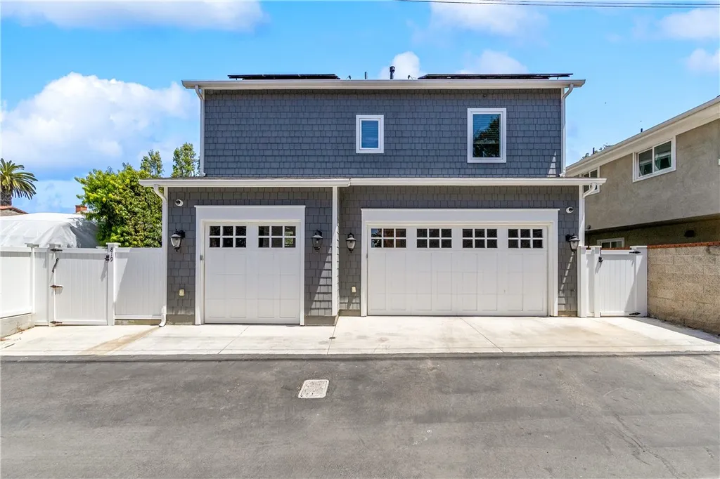 Additional image 6 of 817 Main Street, Huntington Beach, CA 92648