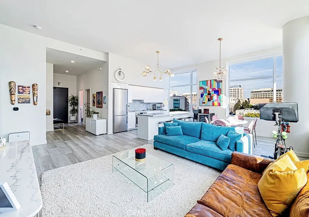 Additional image 2 of 1050 SE Grand Ave, Los Angeles, CA 90015