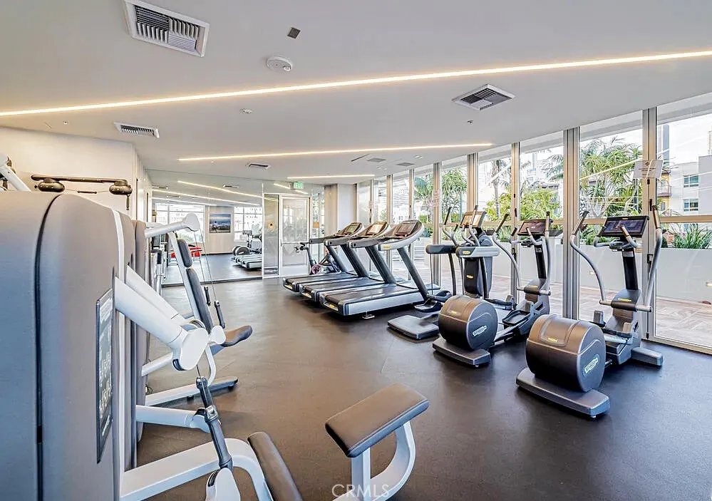 Additional image 70 of 1050 SE Grand Ave, Los Angeles, CA 90015