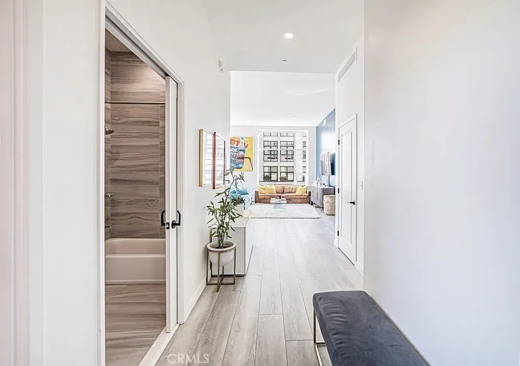 Additional image 20 of 1050 SE Grand Ave, Los Angeles, CA 90015