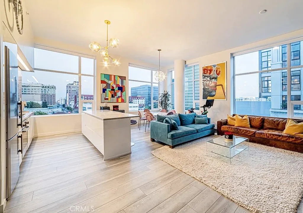 Additional image 5 of 1050 SE Grand Ave, Los Angeles, CA 90015