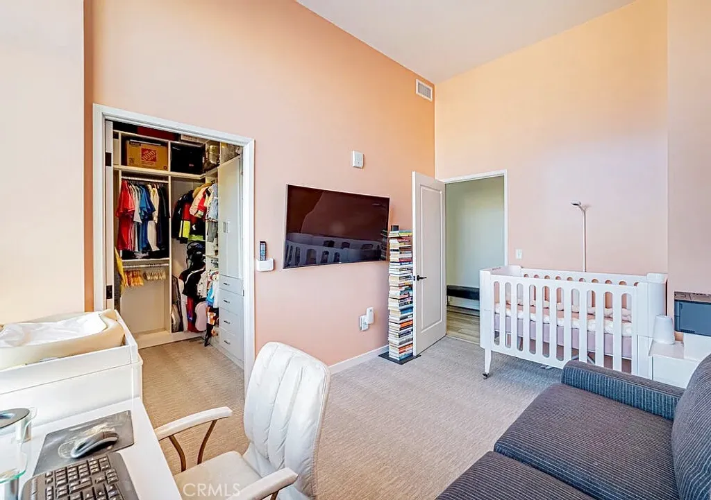 Additional image 24 of 1050 SE Grand Ave, Los Angeles, CA 90015