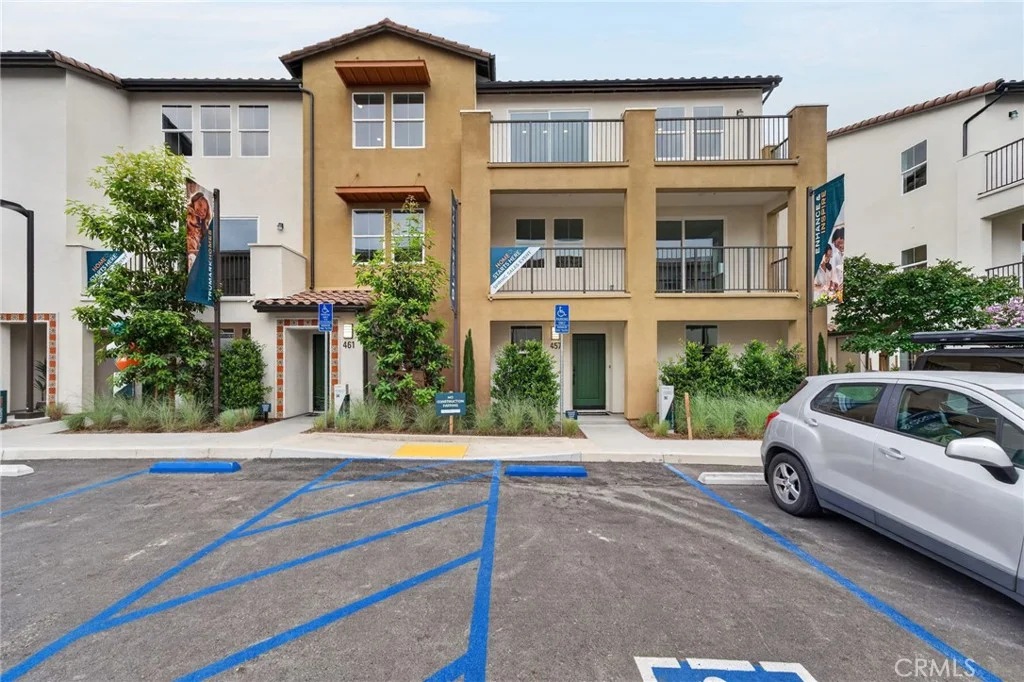 461 Paradiso Place, Covina, CA 91723