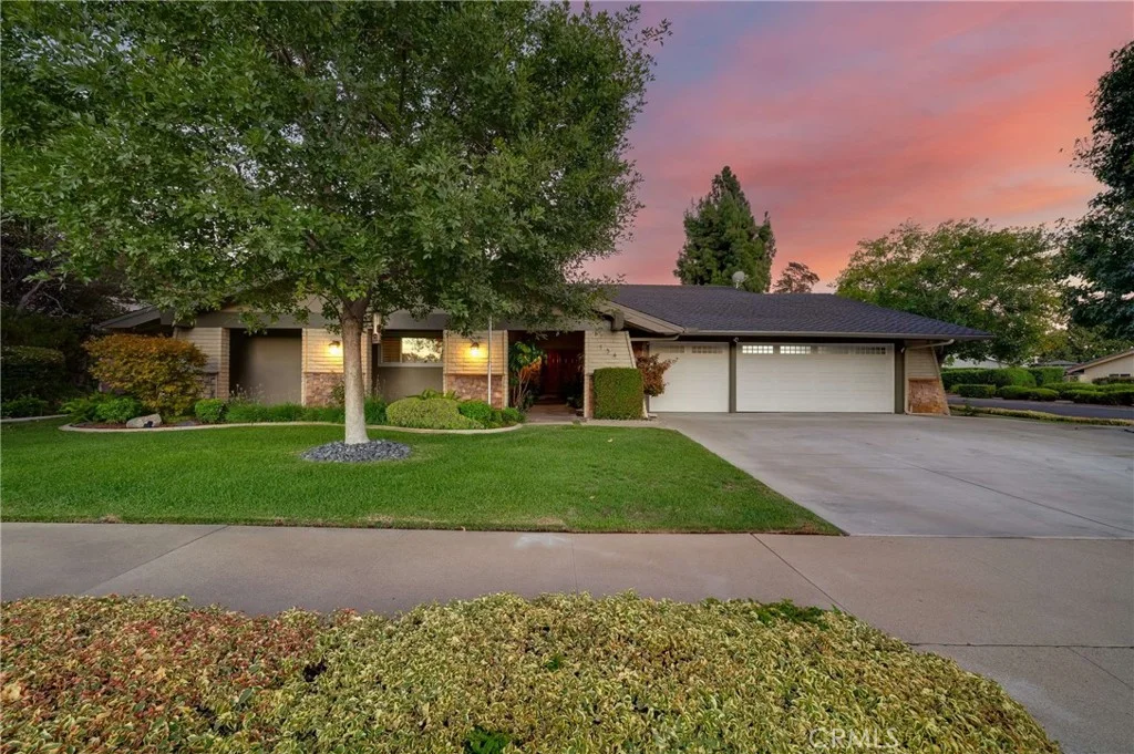 134 Whispering Oaks Dr, Glendora, CA 91741