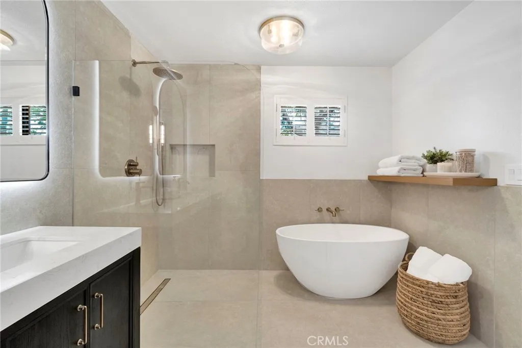 Additional image 43 of 3737 W Minarets Avenue, Fresno, CA 93711